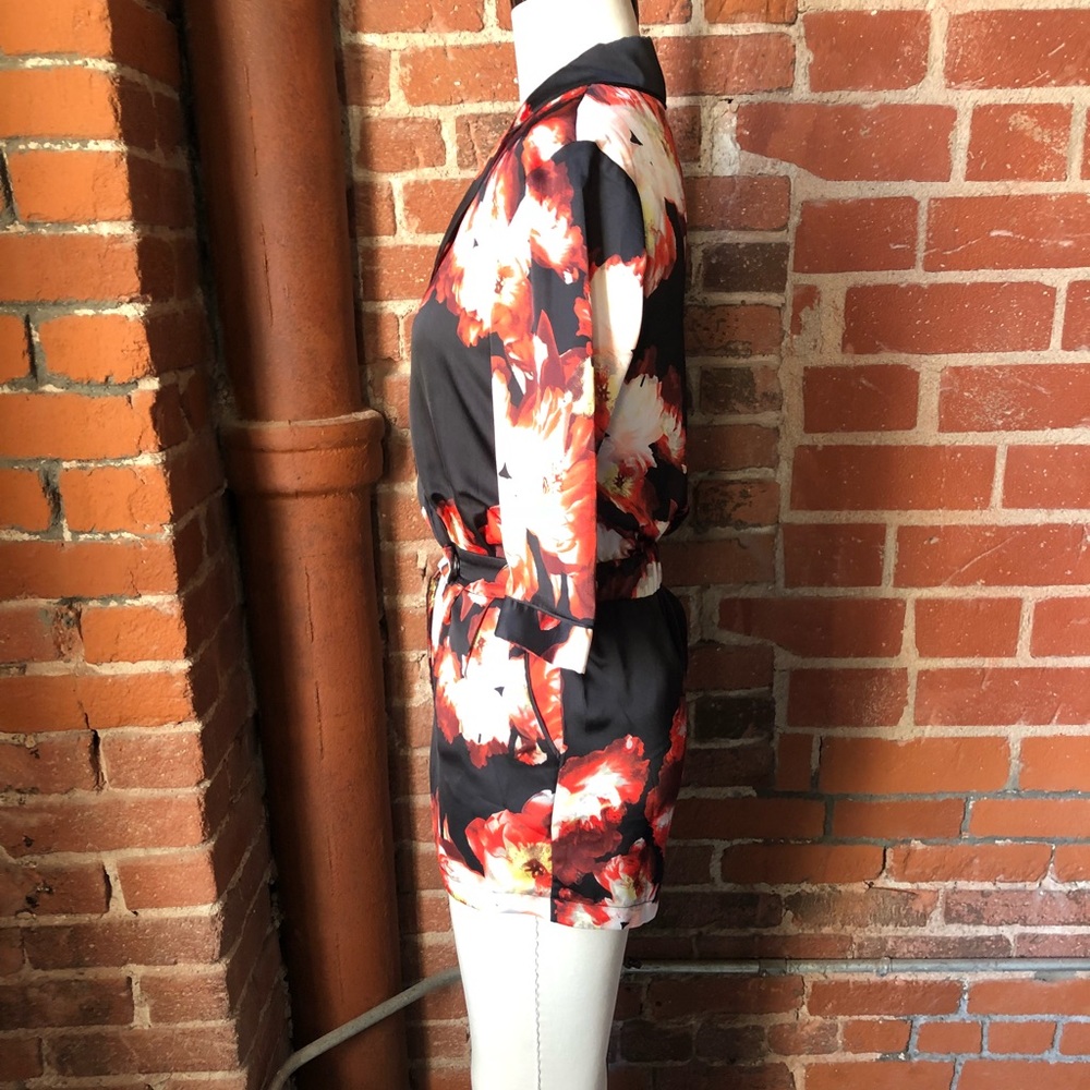 Floral romper - Picture 3 of 6